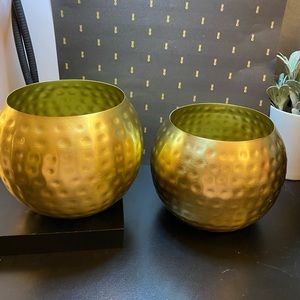 VASE  GOLD SOLID BRASS ,  NWOT , Plant Hanger .